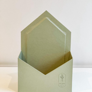 Caixa cartonada envelope - verde 