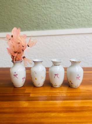 Vaso de porcelana floral