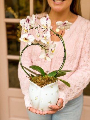 Vaso Porcelana Flores e Lacinhos